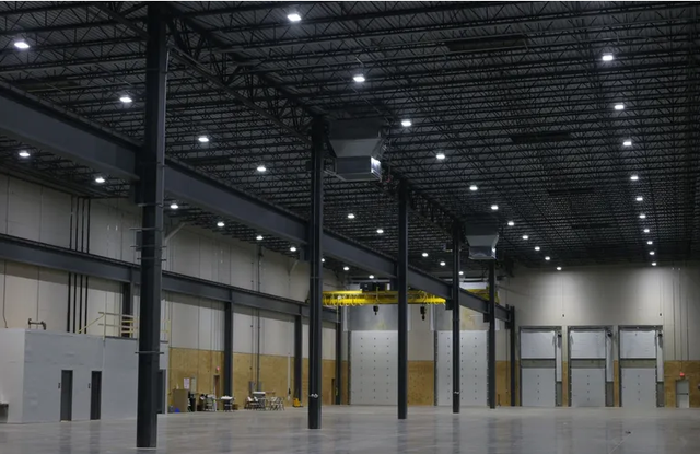 工礦燈車(chē)間使用場(chǎng)景